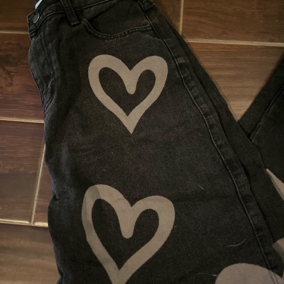 Women's Heart Jeans - Picture 5 of 6